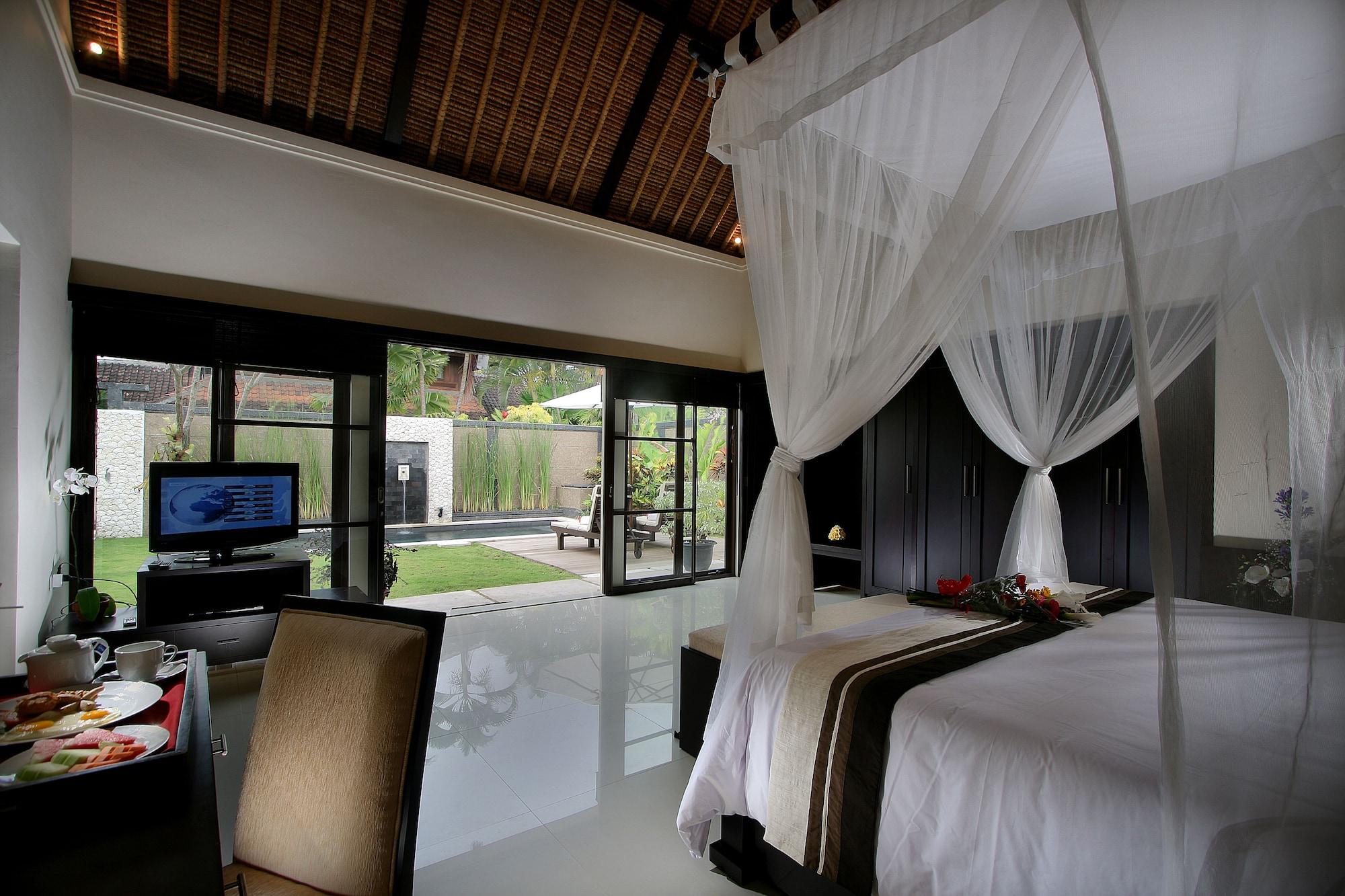 Bali Rich Villas Seminyak  Exterior photo